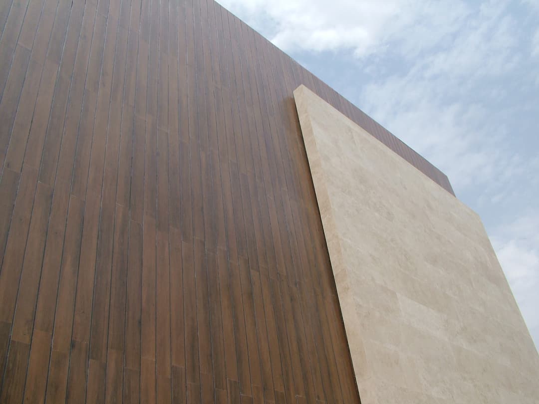 gallery item image