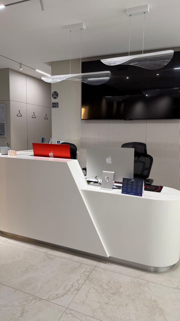 gallery item image